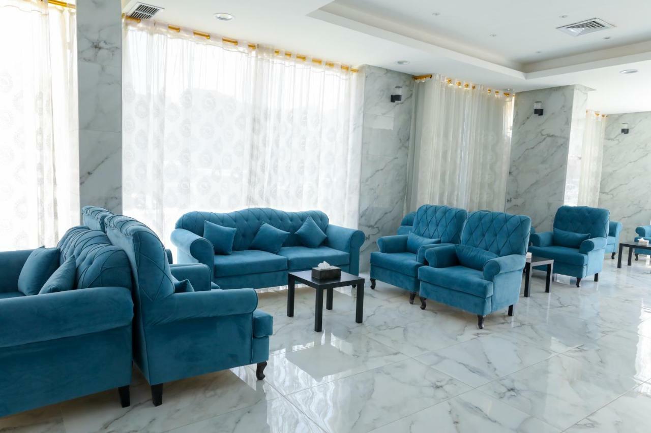 Magic Suite Al Mahboula Kuwait City Eksteriør billede